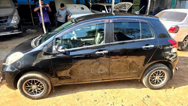 New Toyota Vitz 2010 Black