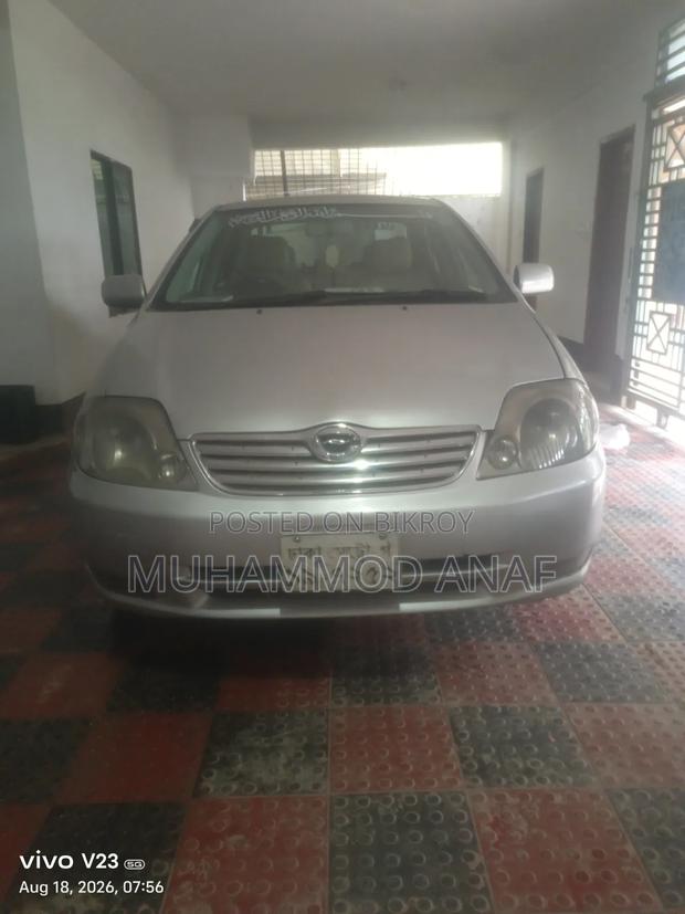 Toyota Corolla 2022 Silver