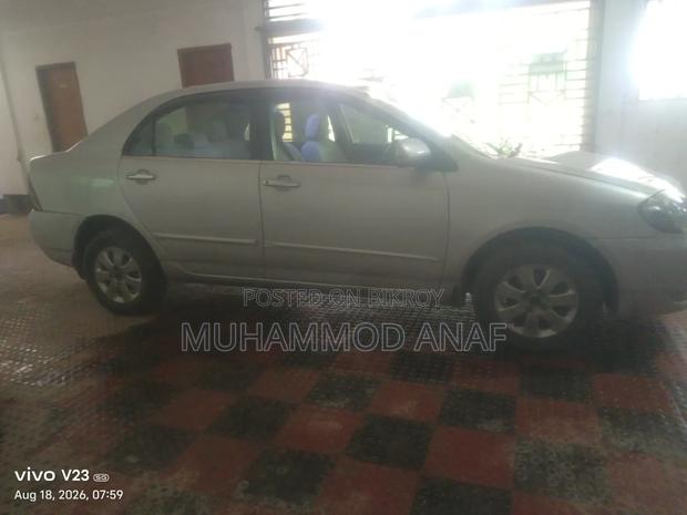 Toyota Corolla 2022 Silver