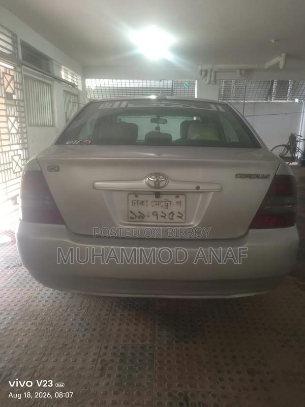 Toyota Corolla 2002 Silver