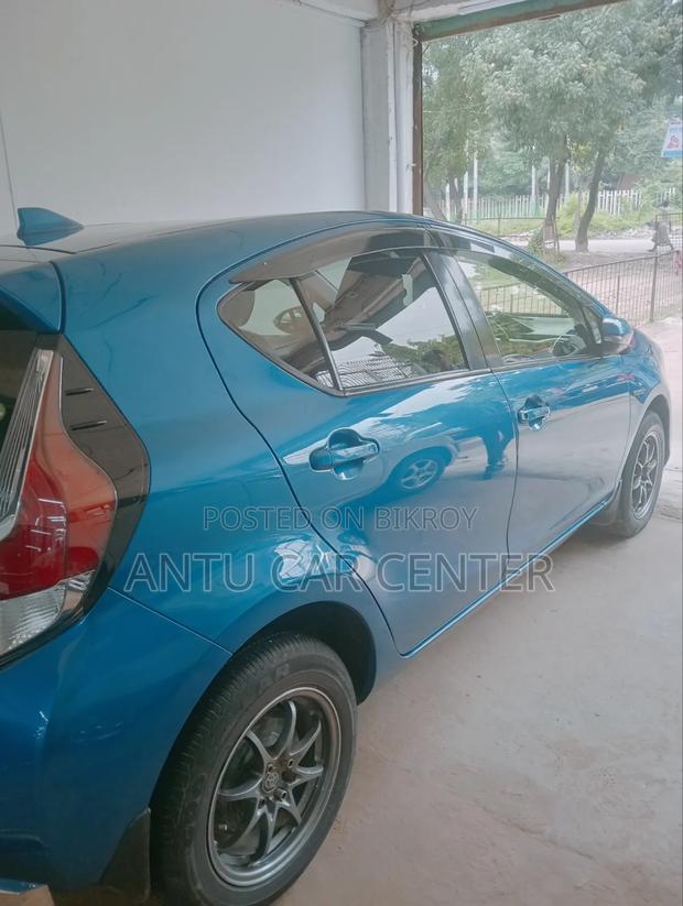 Toyota Aqua 2016 Blue