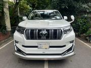 Toyota Land Cruiser Prado 2018 Pearl for sale