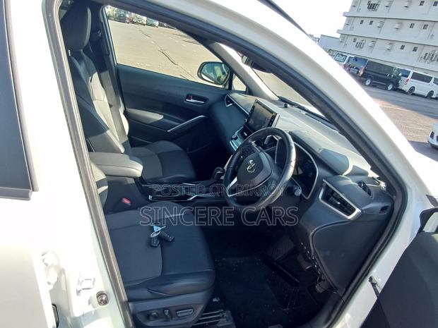 Toyota Corolla Cross 2022 Pearl