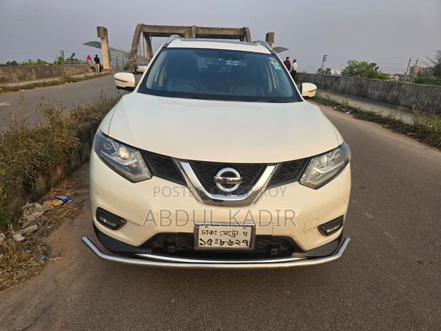 Nissan X-Trail 2.0 Hybrid FWD 2015 Pearl