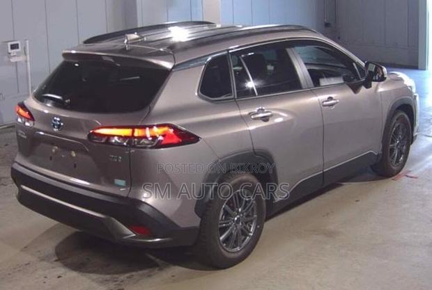 Toyota Corolla Cross 2022 Brown