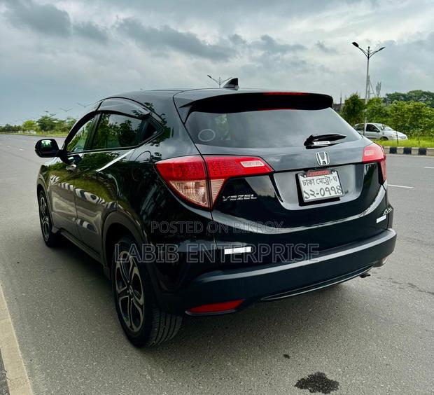 Honda Vezel 2017 Black