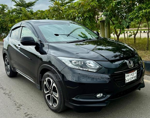 Honda Vezel 2017 Black