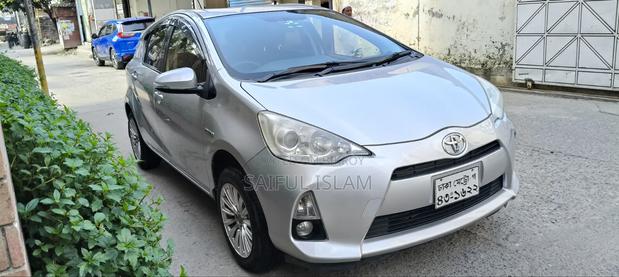 Toyota Aqua 2014 Silver