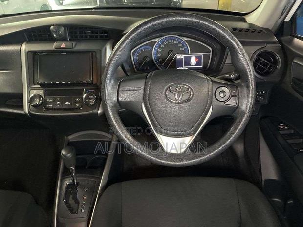 Toyota Corolla Fielder 2021 White