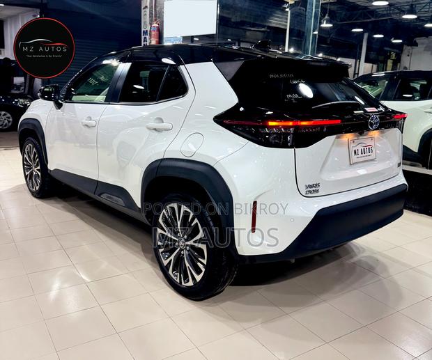 Toyota Yaris Cross 1.5 Hybrid FWD 2021 Pearl