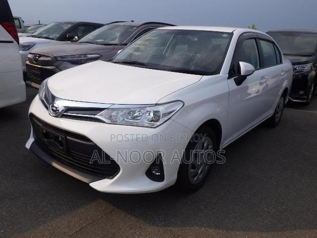 Toyota Axio 2021 White