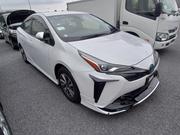 Toyota Prius 2021 Pearl for sale
