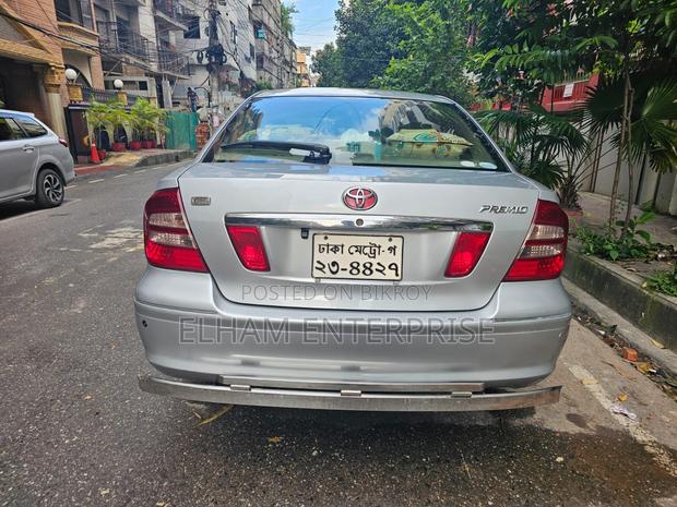 Toyota Premio 2005 Silver