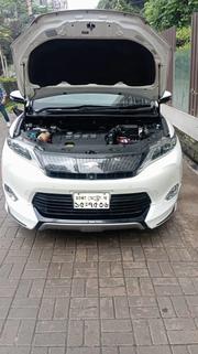 Toyota Harrier Premium Advanced Package 2015 Pearl for sale