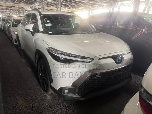 Toyota Corolla Cross 2021 Pearl