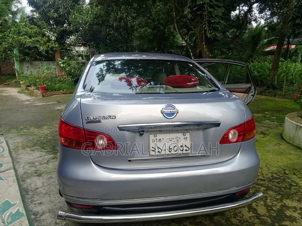 Nissan Bluebird Sylphy 2006 Gray
