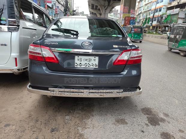 Toyota Premio 2014 Gray
