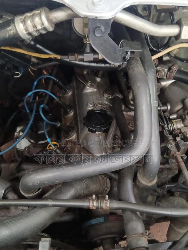 Toyota Noah 2006 Silver