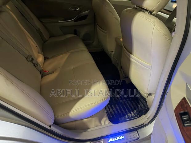 Toyota Allion 2011 Silver