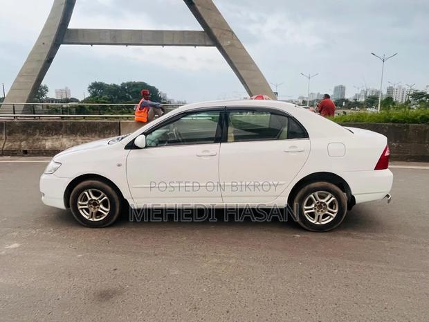 Toyota Corolla 2006 White
