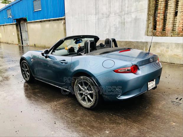Mazda MX-5 2016 Blue