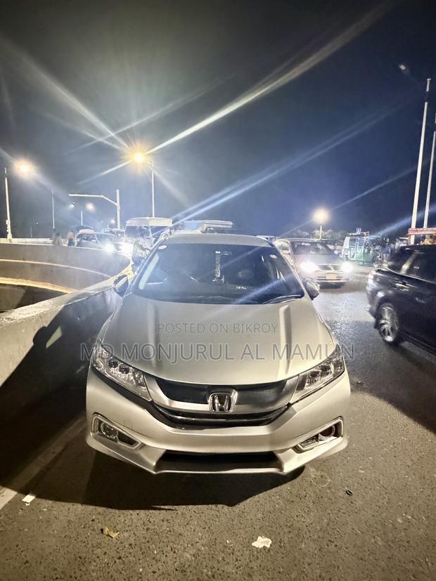 Honda Grace 2015 Silver