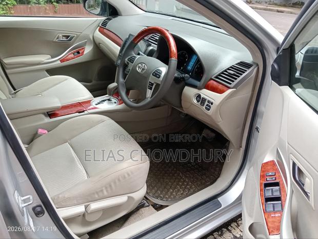 Toyota Premio 1.5 FWD 2014 Silver
