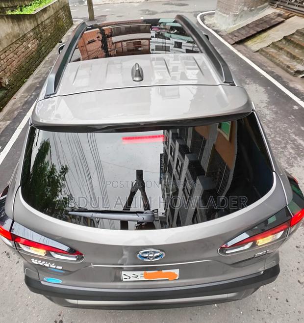 Toyota Corolla Cross 1.8 Hybrid FWD 2022