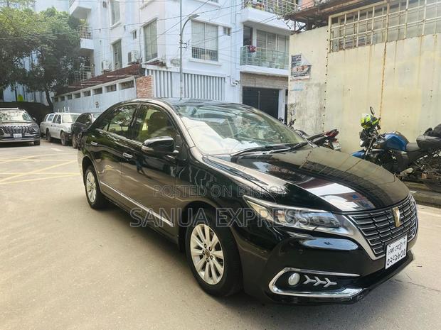 Toyota Premio 2016 Black