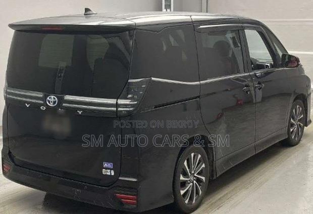 Toyota Voxy Hybrid S-Z 2WD 7-Seater 2023 Black