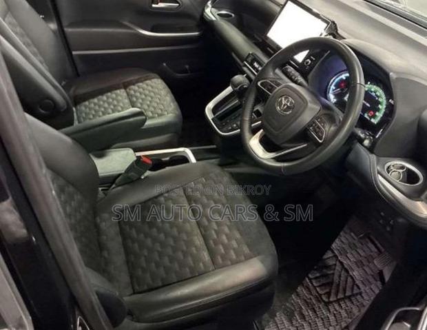 Toyota Voxy Hybrid S-Z 2WD 7-Seater 2023 Black