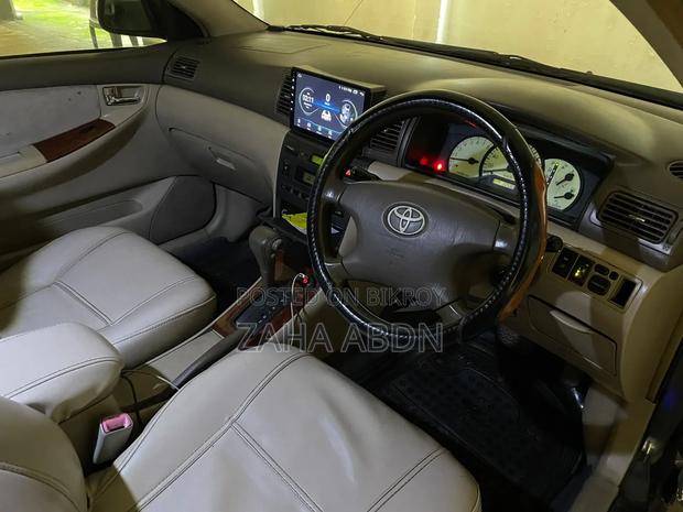 Toyota Corolla 2001 Black