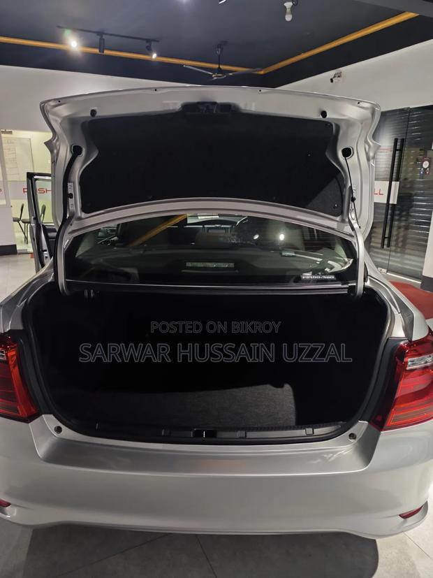 Toyota Axio 2021 Silver