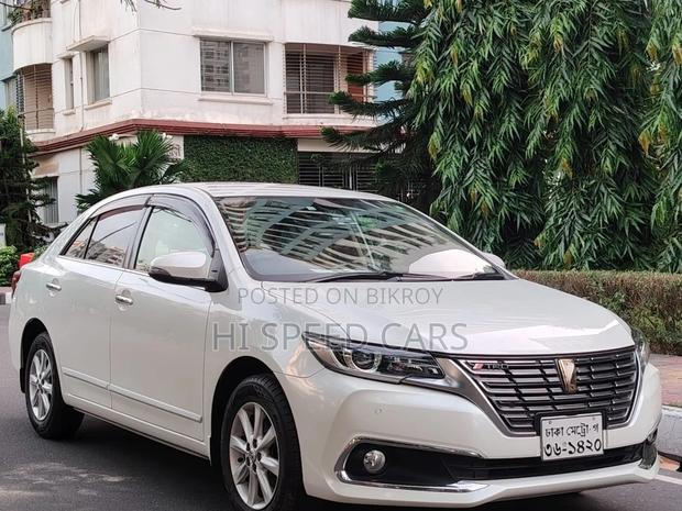 Toyota Premio 2018 Pearl