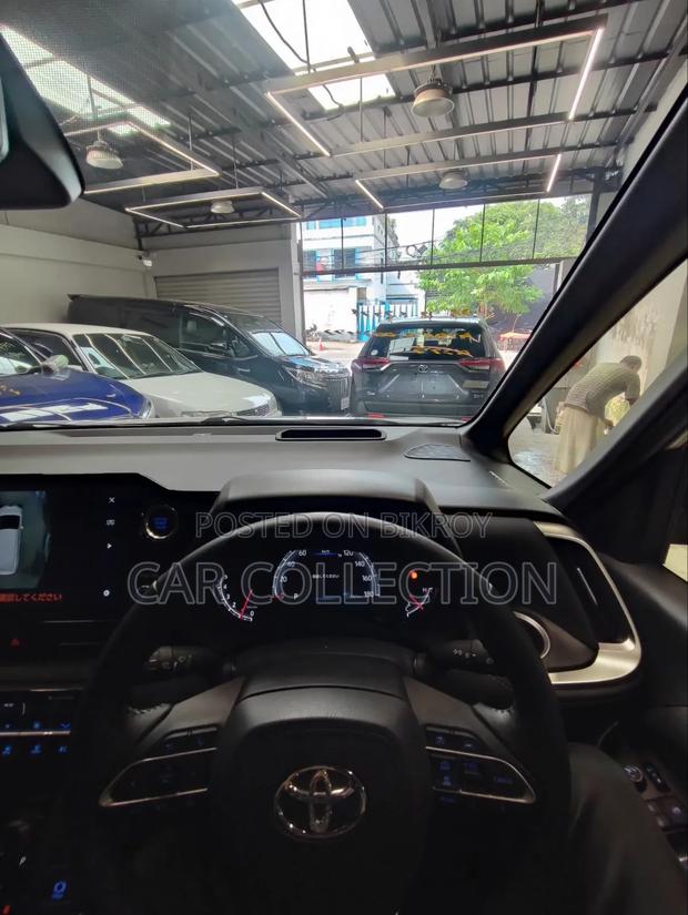 Toyota Noah 2023 Pearl