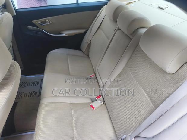 Toyota Premio 2021 Green