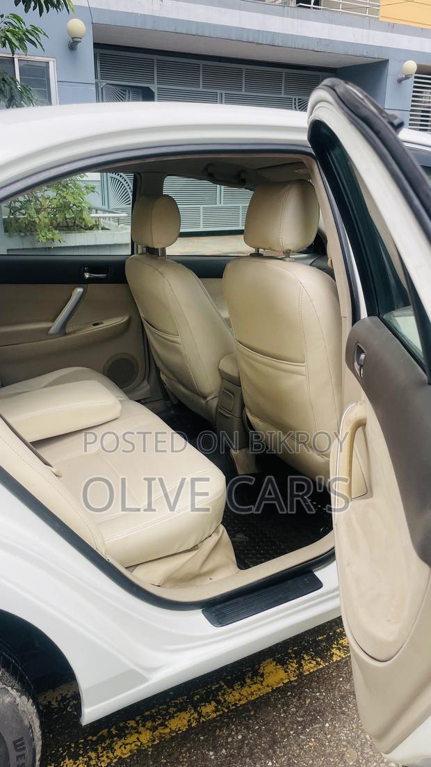 Toyota Premio 2005 White