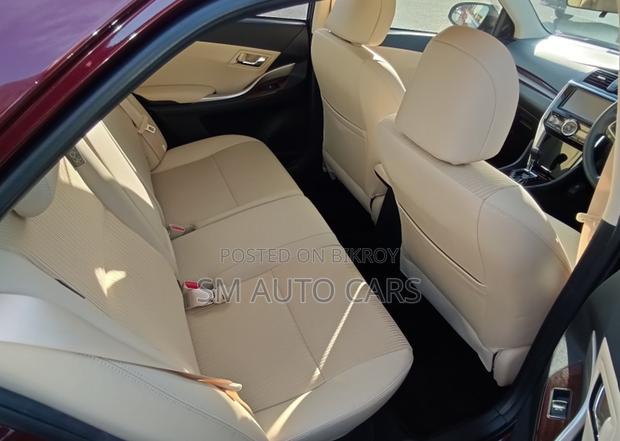 Toyota Premio 1.5 FWD 2021 Red