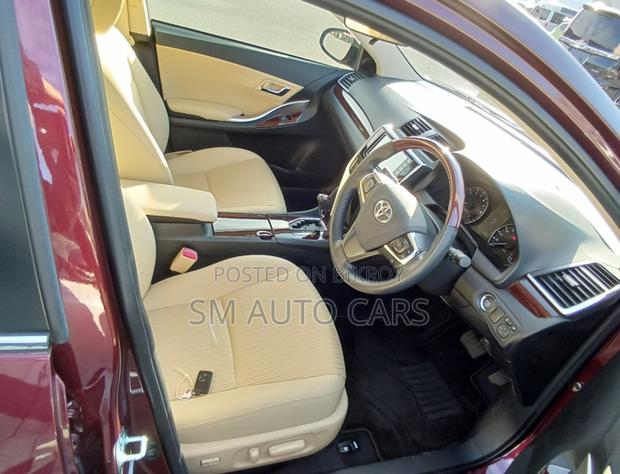 Toyota Premio 1.5 FWD 2021 Red
