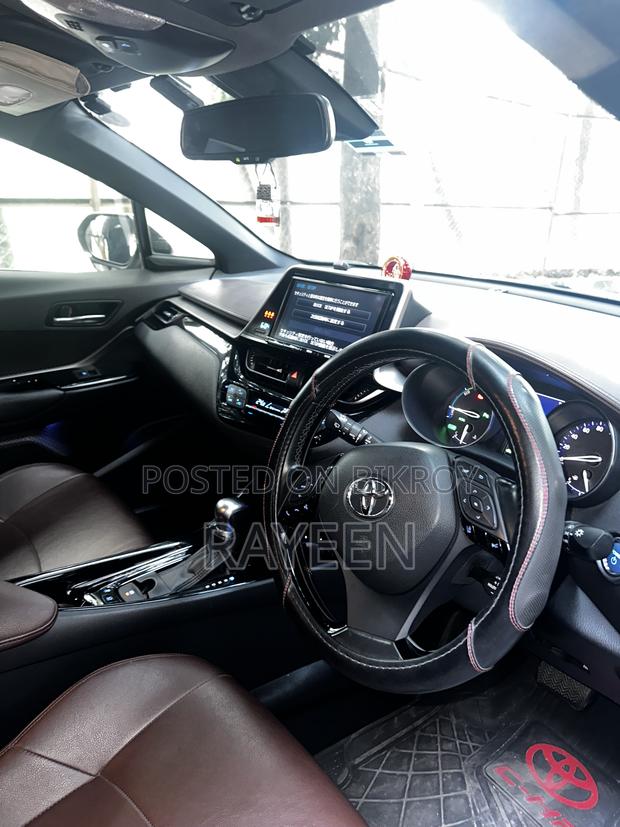Toyota C-Hr 2018 Silver