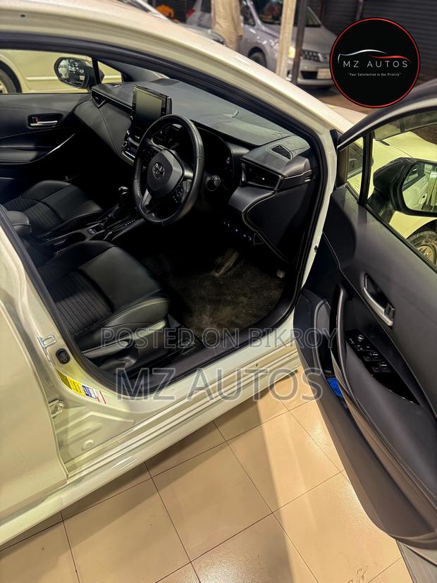 Toyota Corolla Touring WxB 2020 White