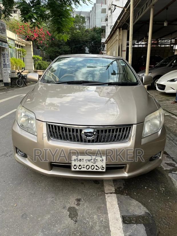 Toyota Axio 2008 Gold