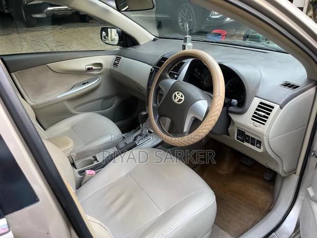 Toyota Axio 2008 Gold