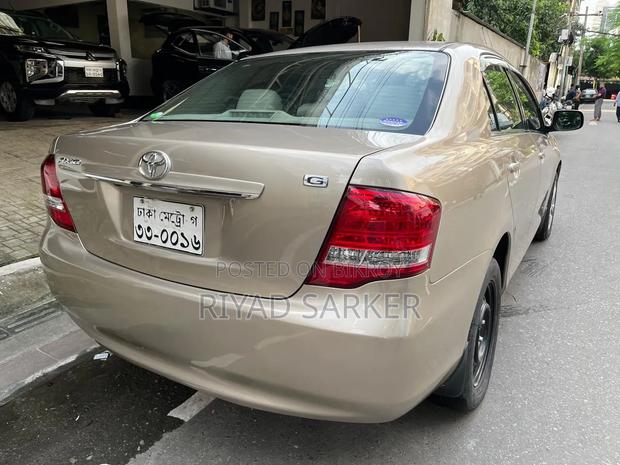 Toyota Axio 2008 Gold
