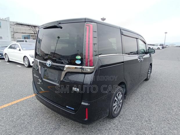Toyota Esquire 2021 Black