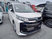 Toyota Noah 2023 Pearl for sale