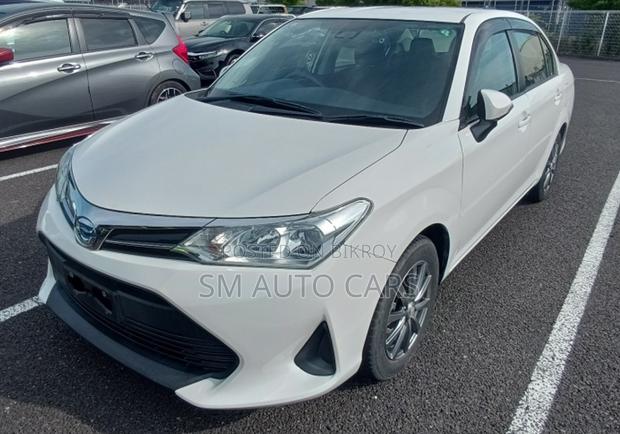 Toyota Axio 2021 White