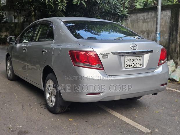 Toyota Allion 2012 Silver
