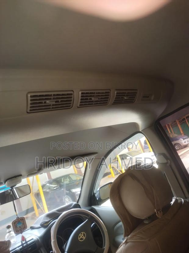 Toyota Avanza 2010