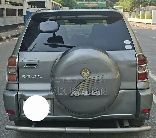 Toyota RAV4 2005 Gray